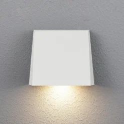 Väggarmatur