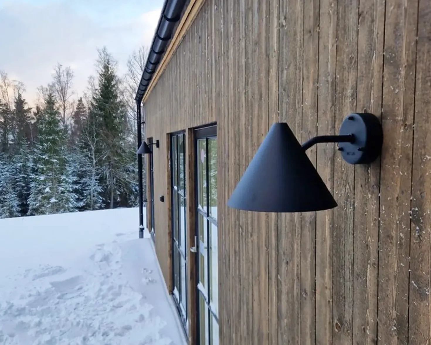 Väggarmatur