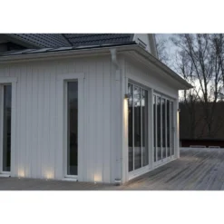 Väggarmatur